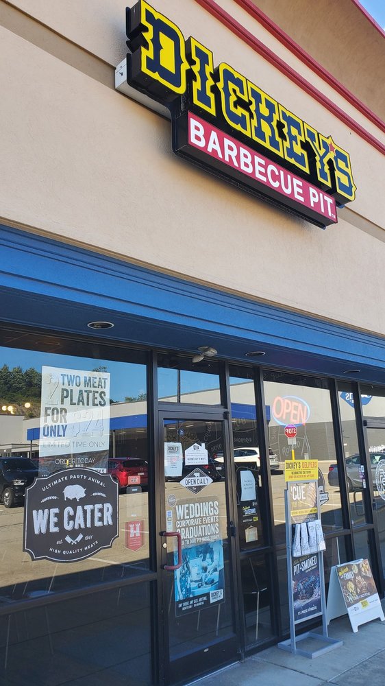 Dickey's Barbecue Pit