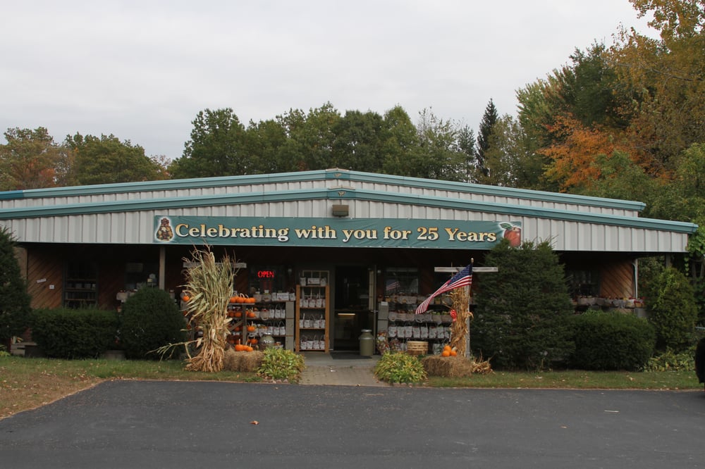 Lindsey’s Country Store & Sweet Shoppe Bakeries 1537 Rt 9, Clifton