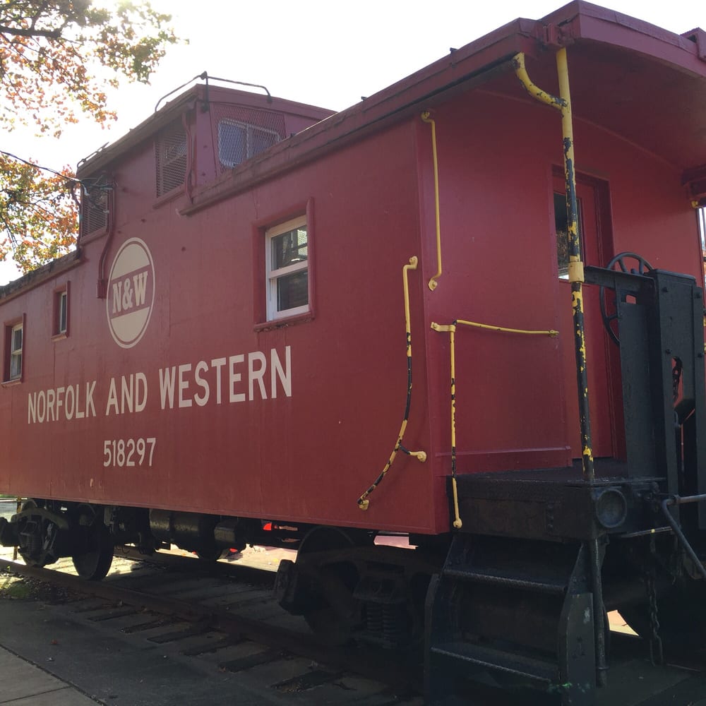 Mount Vernon Community School Elementary Schools 2601 Commonwealth Ave, Alexandria, VA