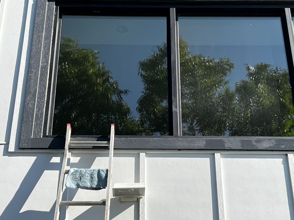 Roger Puente Window Cleaning
