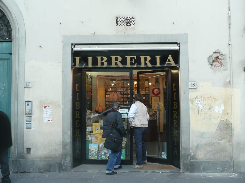Libreria Chiari Last Updated May 31, 2017 Bookstores Piazza