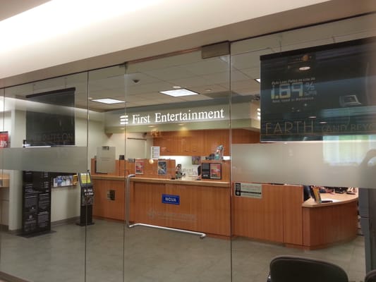 first entertainment credit union 2425 colorado ave ste b119 santa first entertainment credit union