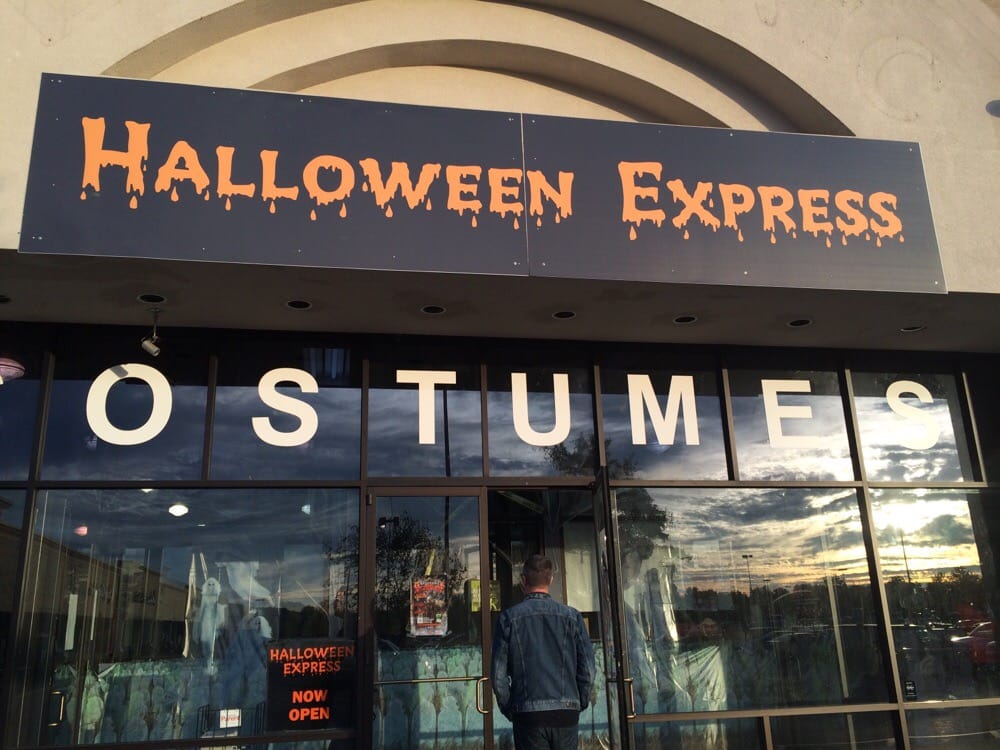 Halloween Express Popup Shops 2000 Mallory Ln, Franklin, TN