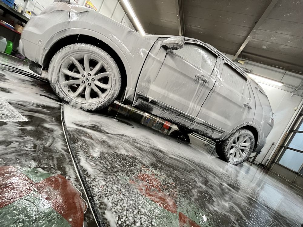 Greased Lightnin’ 360