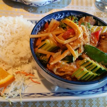 Bangkok Tokyo Restaurant 49 Photos 94 Reviews Thai 599 Photo Of Bangkok Tokyo Restaurant Greenville Sc United States Panang Curry Duck