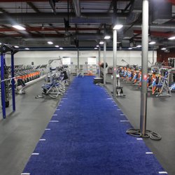 crunch fitness super down