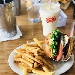 Johnny Rockets Order Food Online 149 Photos 176 Reviews Photo Of Johnny Rockets Long Beach Ca United States