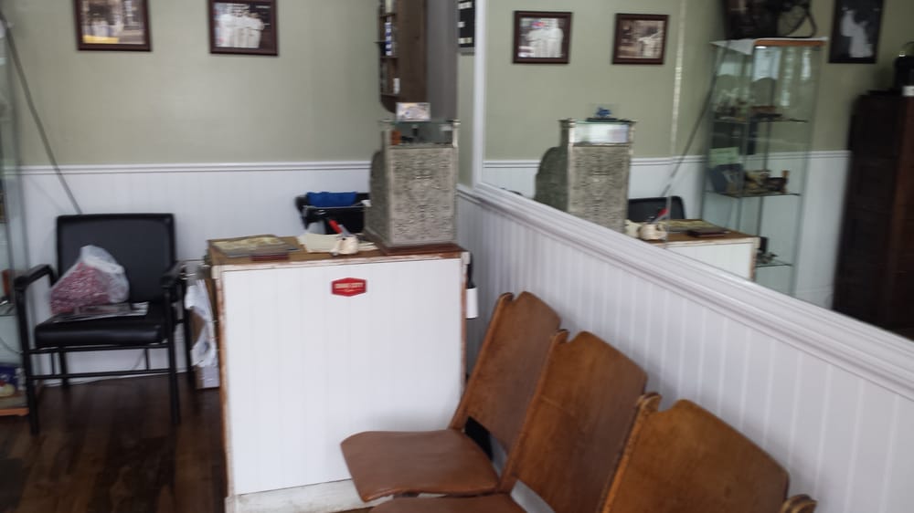 George Barber Salon Hair Stylist