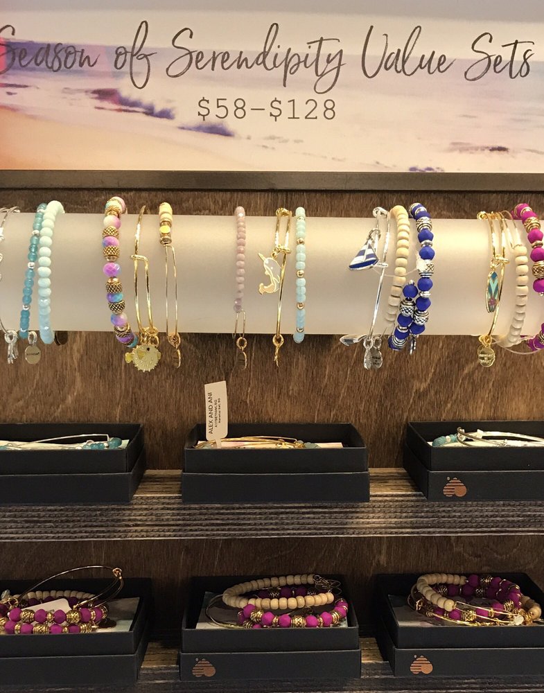 ALEX AND ANI Montgomery Mall