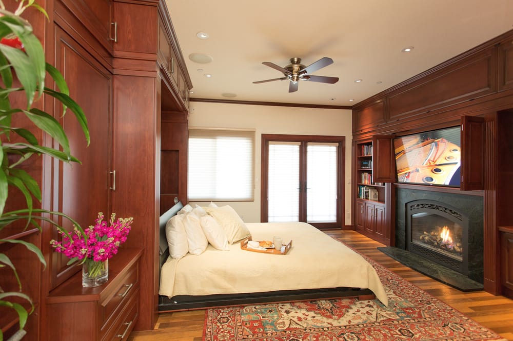 image of business Cucina Kitchens & Baths