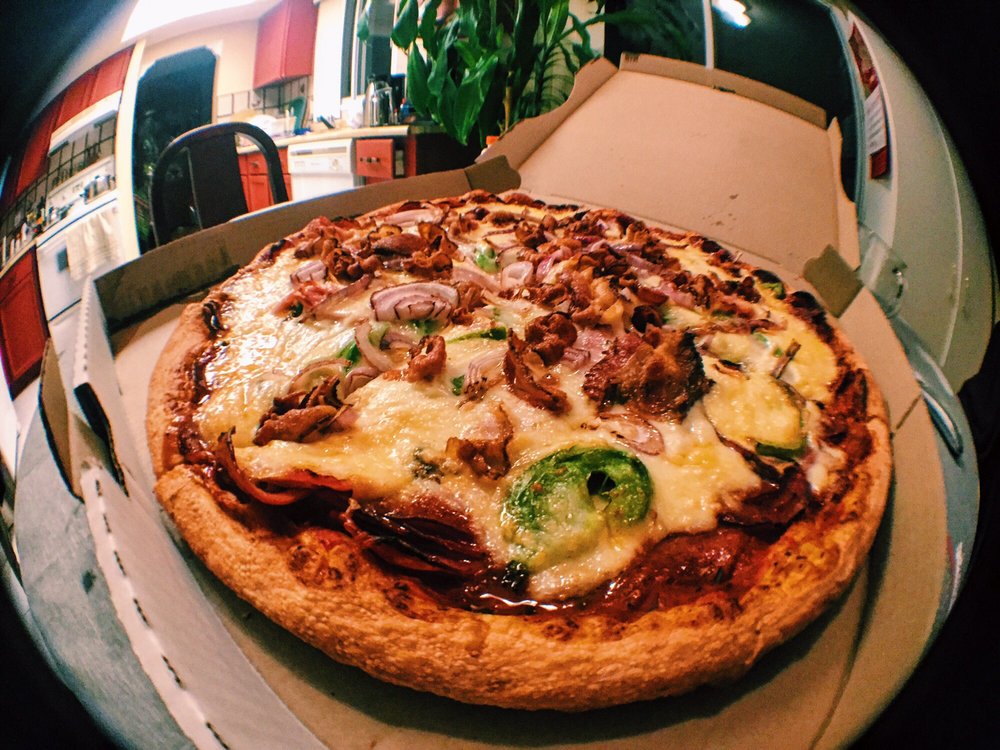 Restaurant Rio Pizza Pizza 5991 Av Auteuil, Brossard, QC