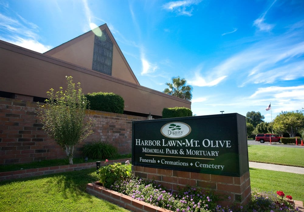 Harbor Lawn-Mt. Olive Memorial Park & Mortuary