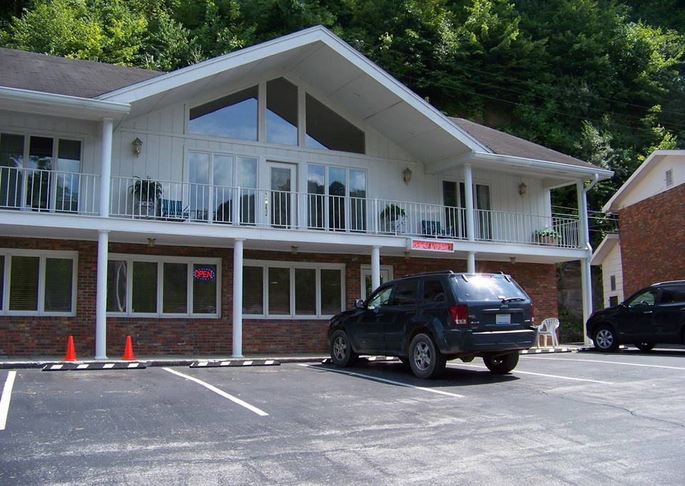 Parkway Restaurant CLOSED American (Traditional) 3749 Hwy 15