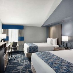 Top 10 Best Hotels In Shawnee Ok Last Updated September 2019 Yelp