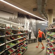 adidas factory outlet olympiaring herzogenaurach deutschland adidas factory outlet olympiaring herzogenaurach deutschland