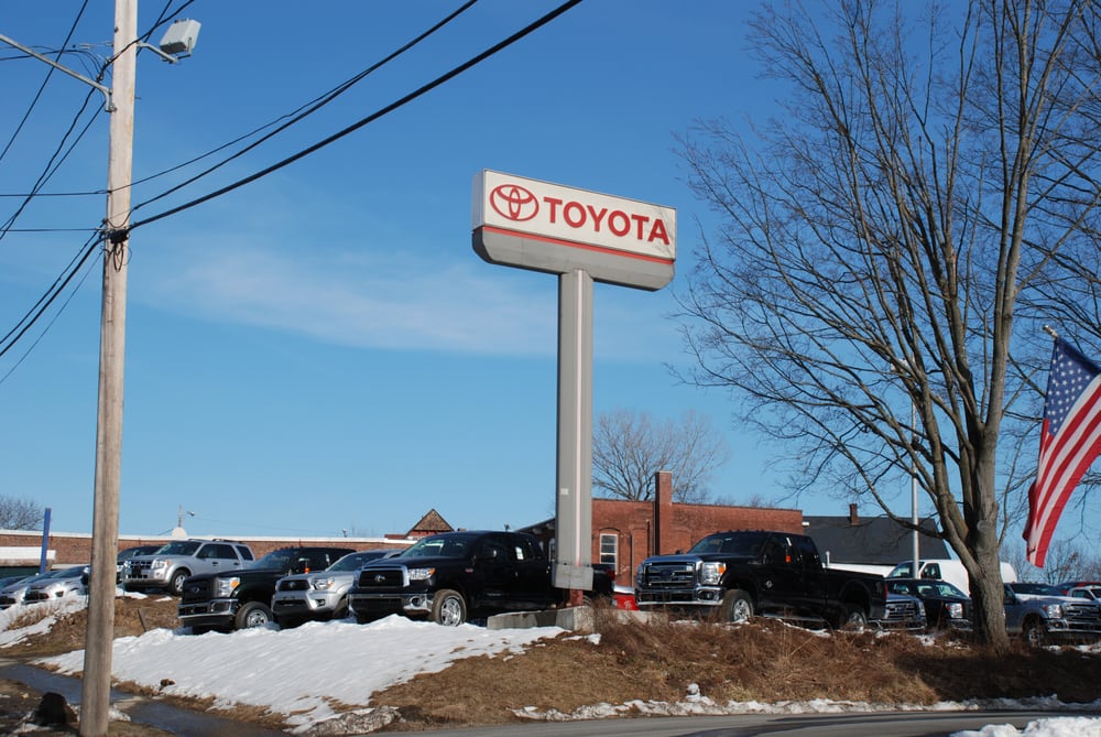 Toyota Of Greenfield >> Toyota Of Greenfield 11 Reviews Auto Repair 1 Main St Toyota Of Greenfield >> Toyota Of Greenfield 11 Reviews Auto Repair 1 Main St