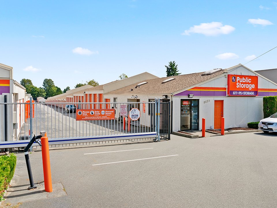 Public Storage