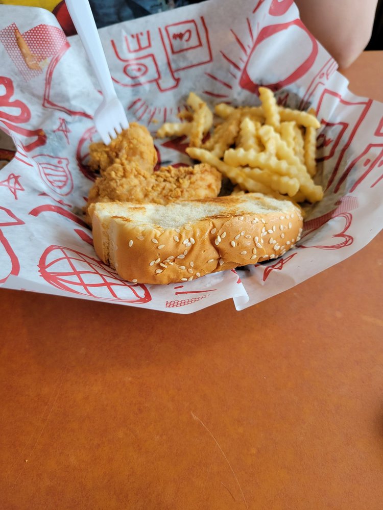 Raising Cane's Chicken Fingers