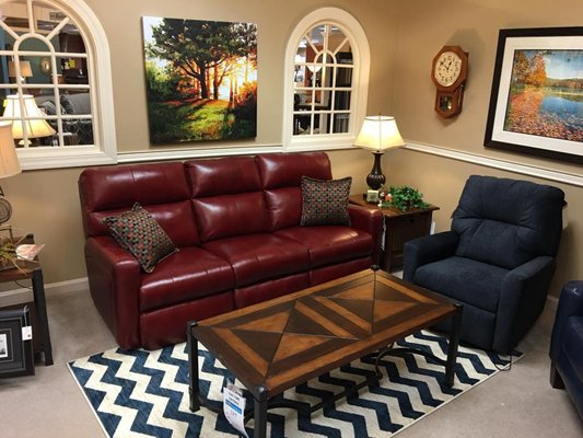 Senzig S Wisconsin Furniture Giant 1482 E Green Bay St Senzig S Wisconsin Furniture Giant 1482 E Green Bay St