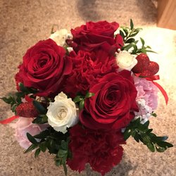 J M Gift Baskets Flowers 48 Photos Florists Reviews Photo Of J M Gift Baskets Flowers Beverly Ma United States