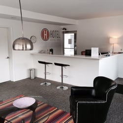 Hotel Royal Oak 69 Photos 30 Reviews Hotels 811 E 11 Mile Rd Photo Of Hotel Royal Oak Mi United States Welcoming New