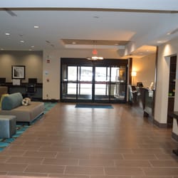 Holiday Inn Express Hastings 14 Photos Hotels 1099 W M 43 Hwy Photo Of Holiday Inn Express Hastings Mi United States