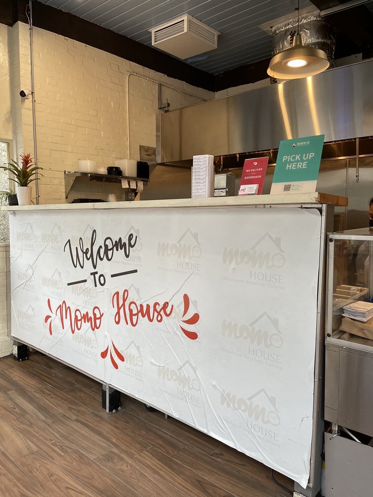MoMo House