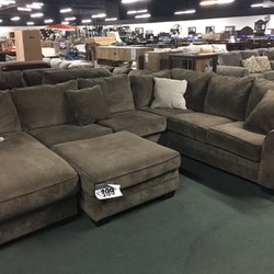 Oak And Sofa Liquidators 18 Photos 12 Reviews Furniture S Photo Of Oak And Sofa Liquidators Visalia Ca United States
