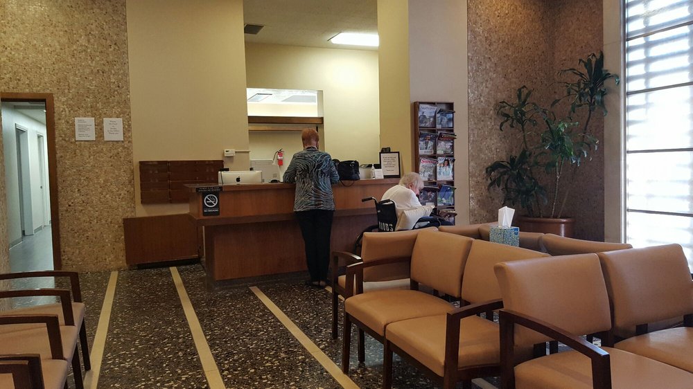 Claremont Eye Associates 21 Reviews Ophthalmologists 655 E