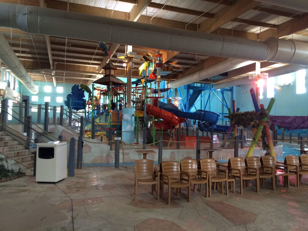 Splash Cincinnati Water Park 12 Photos Water Parks 11320 Chester