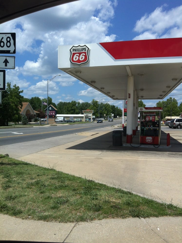 Spurgeons Phillips 66 Convenience Stores 304 N Jefferson St, Saint