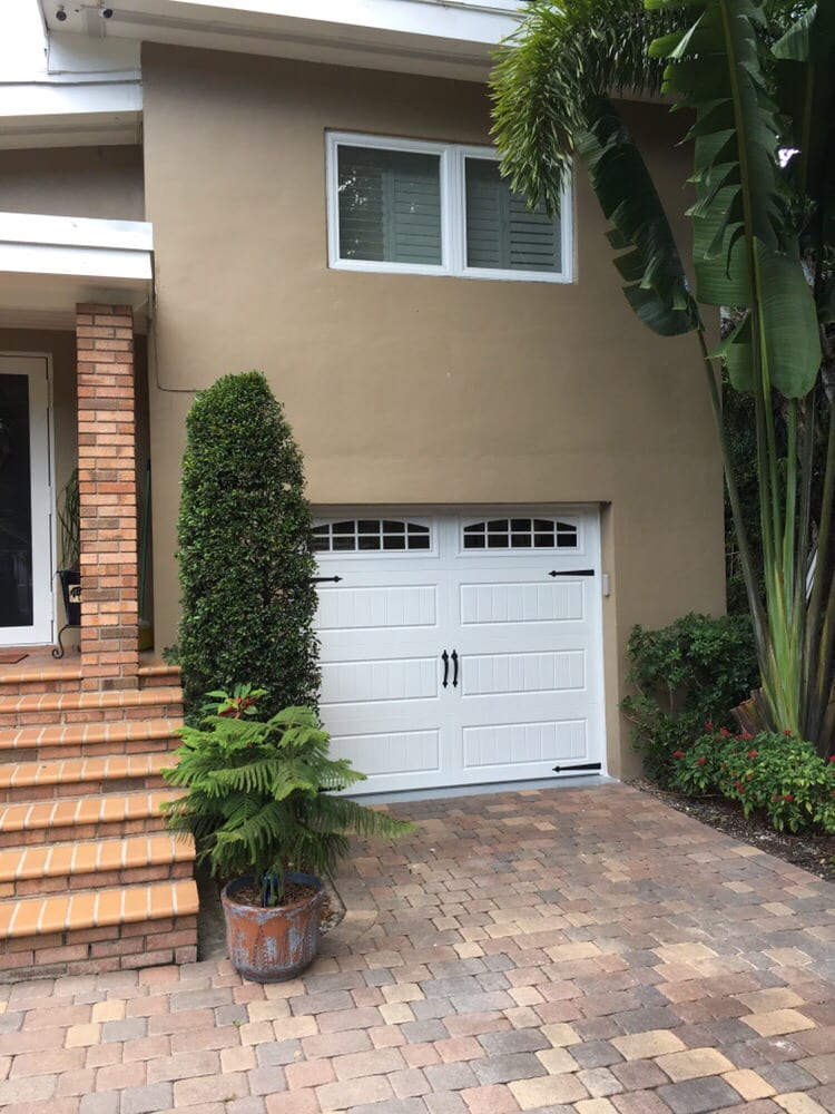 Amarr Insulated Long Bead With Panel Windows Miami Dade Photo Of Aaa Garage Doors Miami Fl United States Amarr Insulated Long