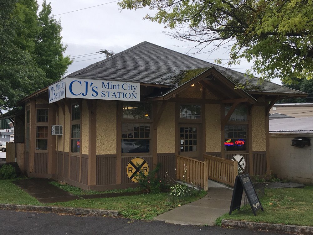 CJ’s Mint City Station American (Traditional) 1 Montezuma St, Lyons