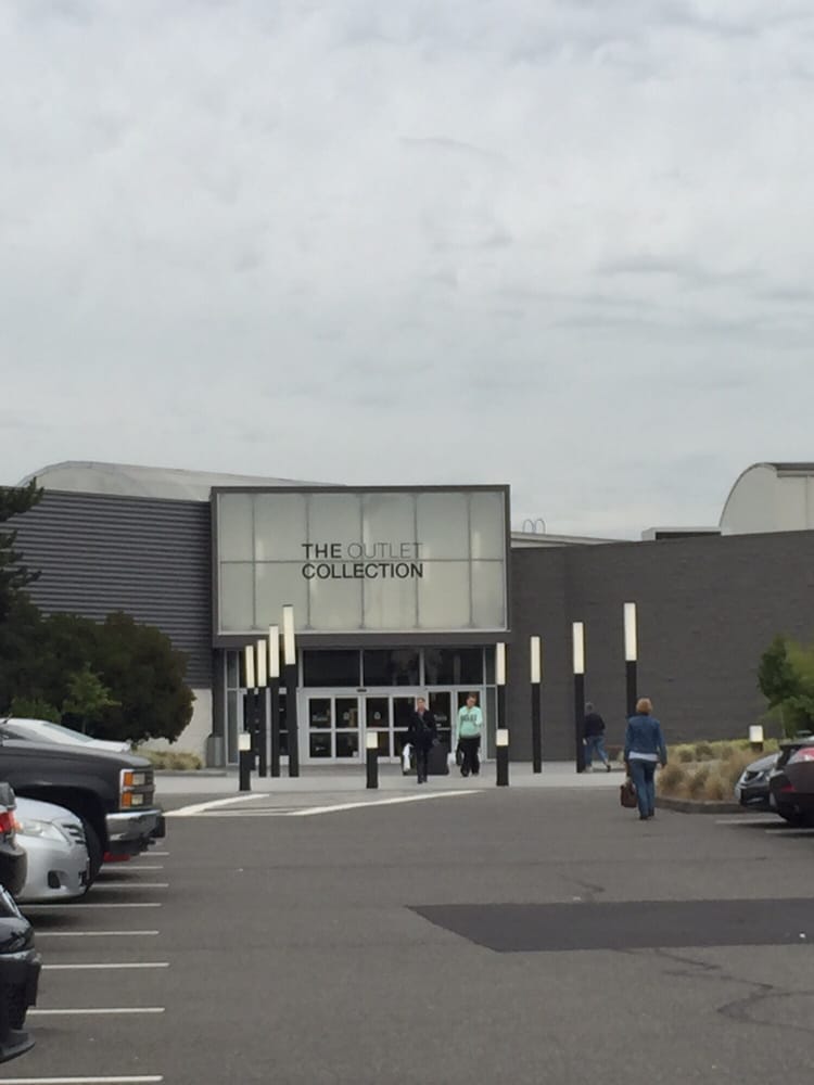 Supermall of the Great Northwest CLOSED Shopping Centers 1101