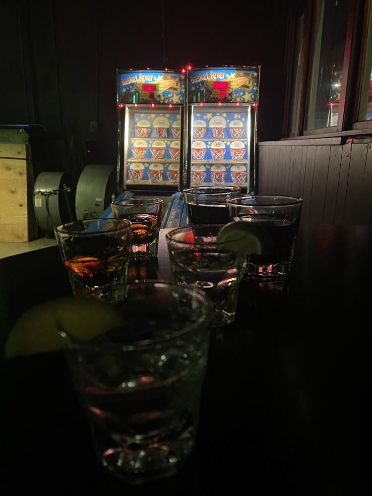 The 4th Ave Tavern