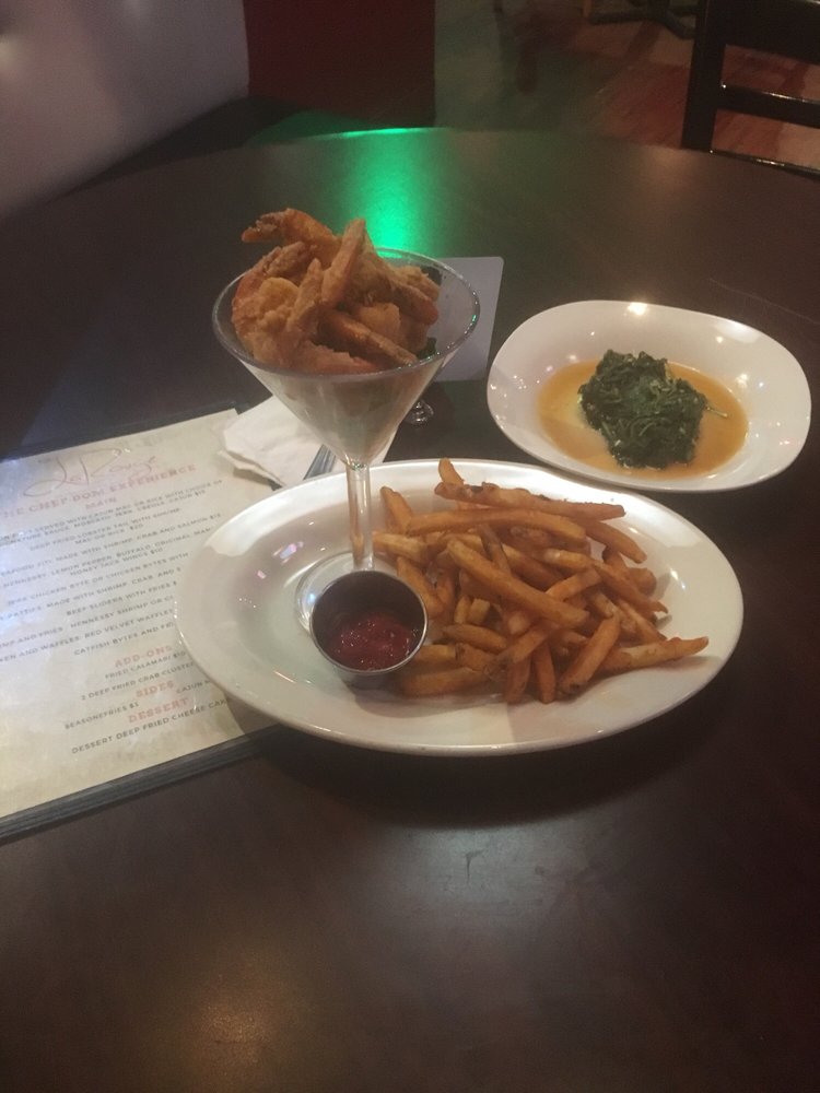 La Rouge Restaurant & Lounge