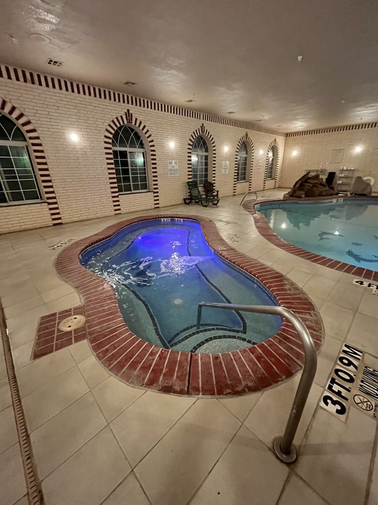 Holiday Inn Express & Suites Amarillo East