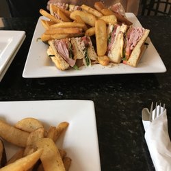 Ten Tavern 50 Photos 60 Reviews Pizza 4703 Sw 16th Pl Ten Tavern 50 Photos 60 Reviews Pizza 4703 Sw 16th Pl Cape C Fl Restaurant Phone Number Last Updated December 20