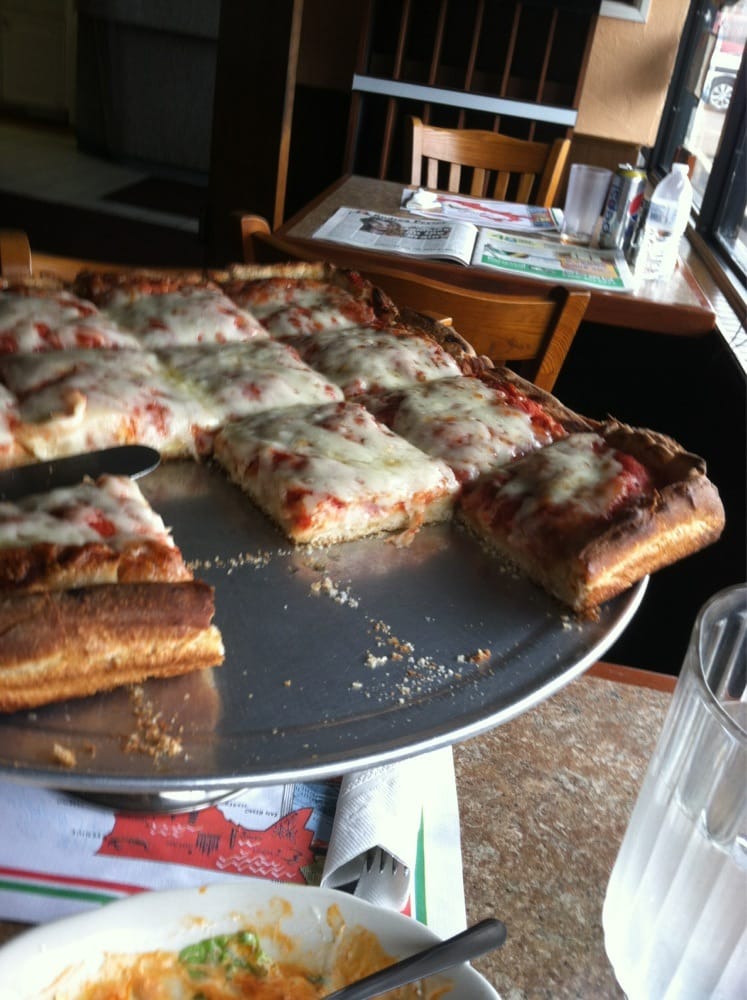 lazy tavern stratford ct juliano s pizza restaurant 26 reviews pizza 865 lazy tavern stratford ct juliano s pizza restaurant 26 reviews pizza 865