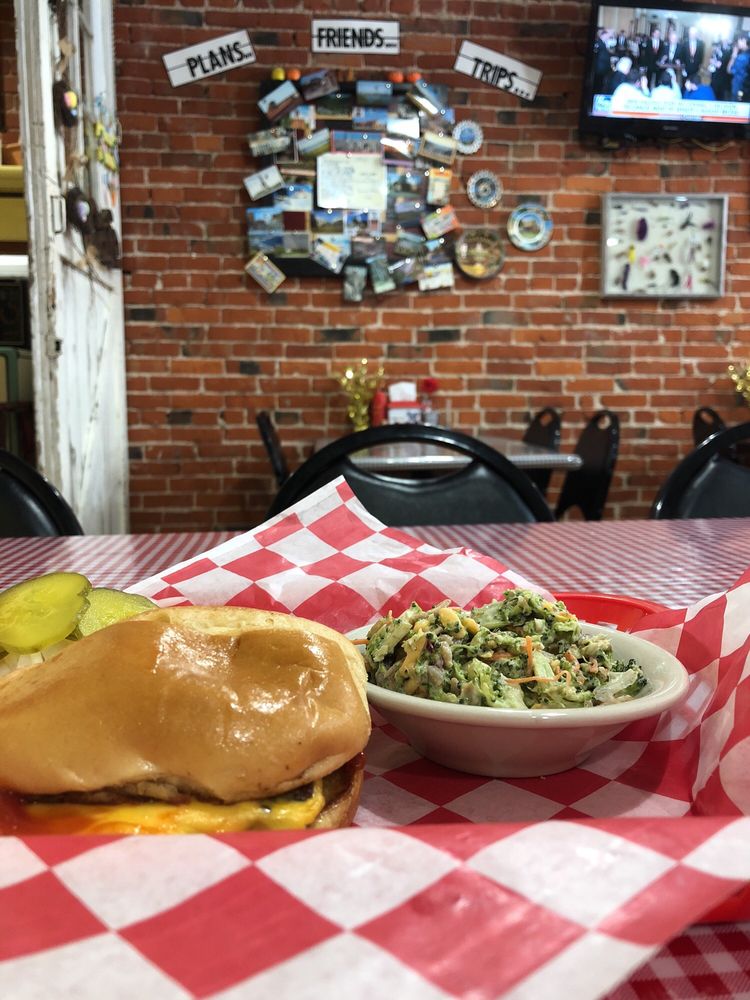 Rath’s Cafe Cafes 1227 M St, Aurora, NE Restaurant Reviews