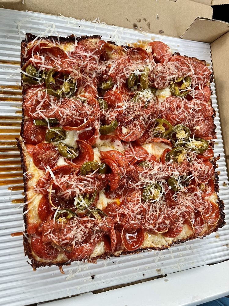 Icon Pizza