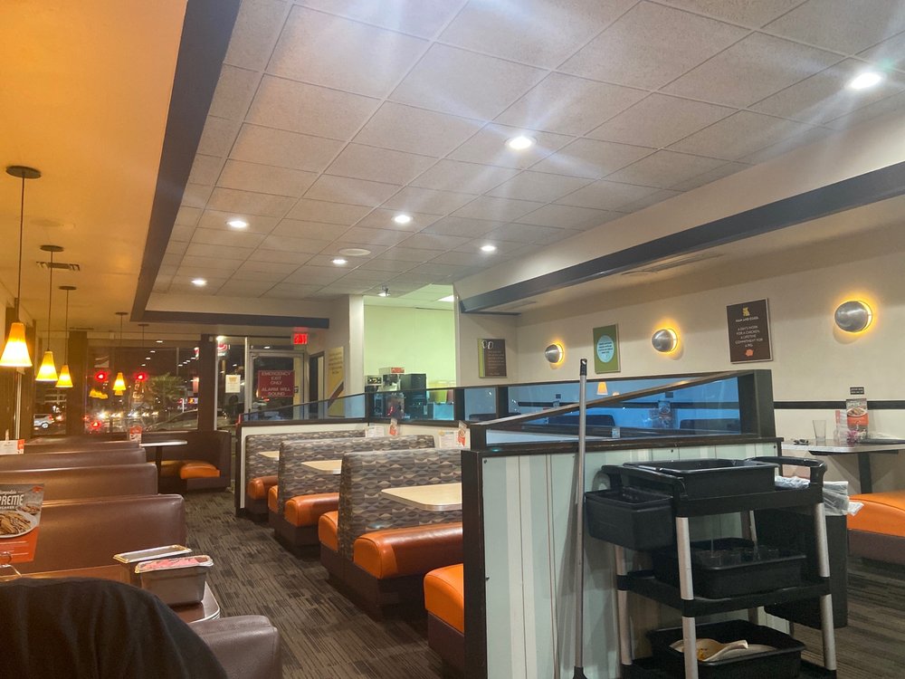Village Inn