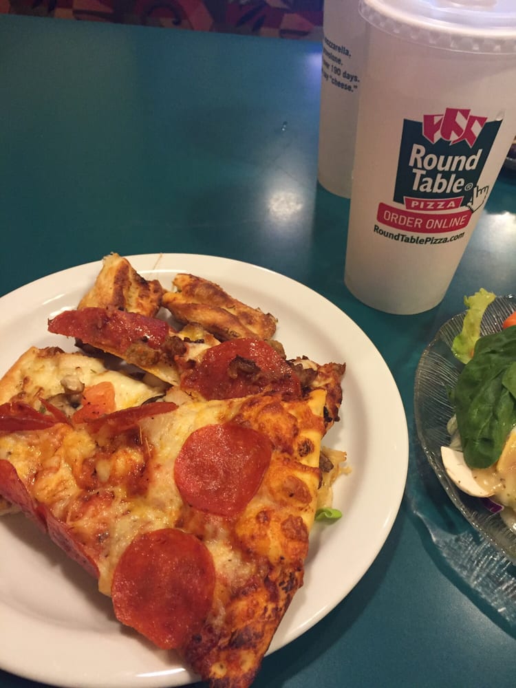 Round Table Pizza Order Food 64 Photos 54 Reviews Photo Of Round Table Pizza Concord Ca United States Lunch Buffet 8 99