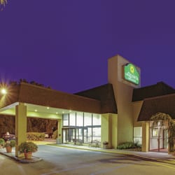 La Quinta Inn Suites Armonk Westchester Cnty Apt 46 Photos Photo Of La Quinta Inn Suites Armonk Westchester Cnty Apt Ny