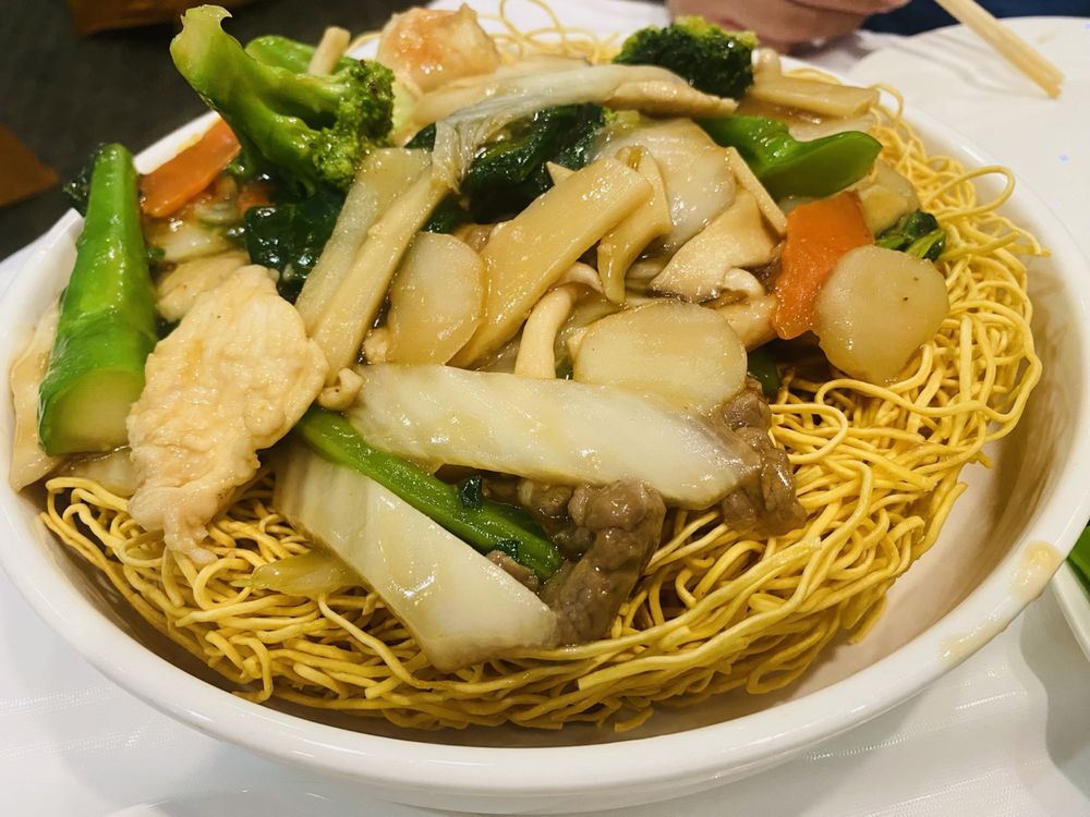 Pearl Chinese Restaurant Plus Carrier Chicken & Seafood