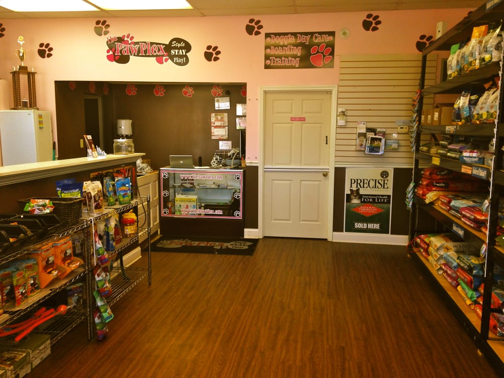 The PawPlex 27 Photos & 37 Reviews Pet Sitting 3580 Lawrenceville