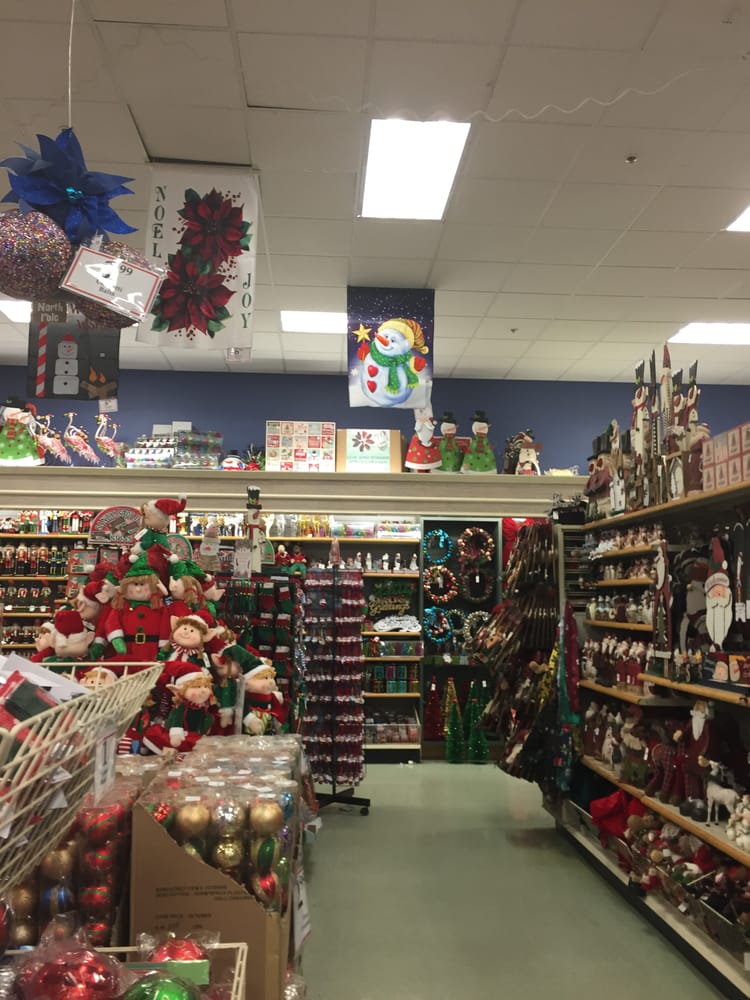christmas tree shops 44 photos christmas trees 1505 christmas tree shops 44 photos christmas trees 1505