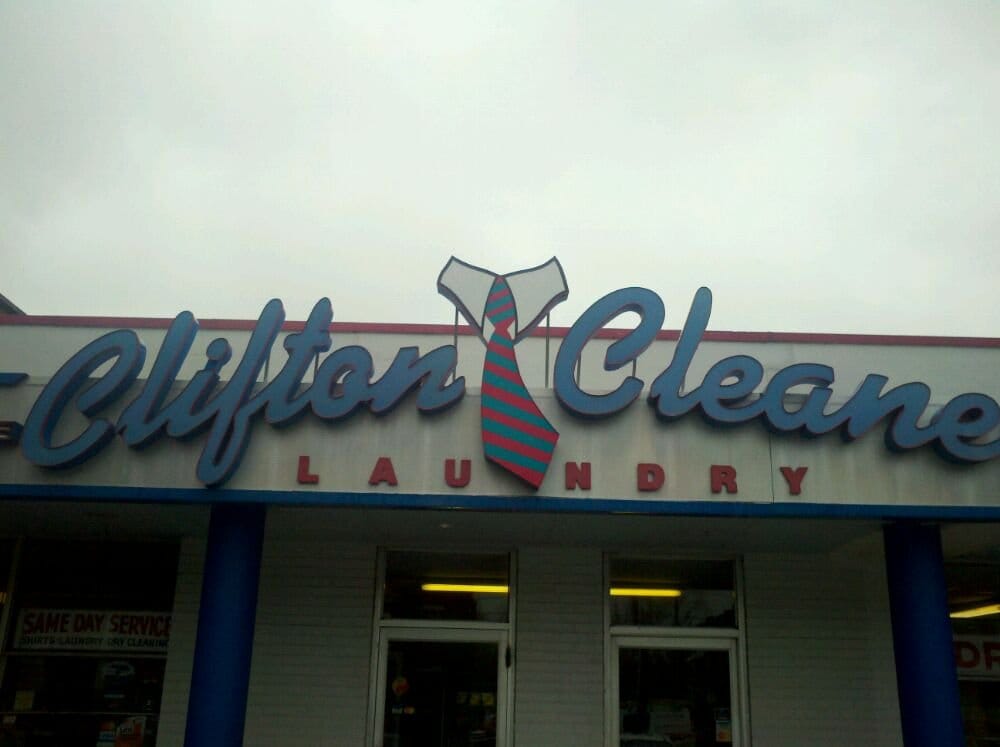 Clifton Cleaners 10 Reviews Laundry Services 11034 Clifton Blvd