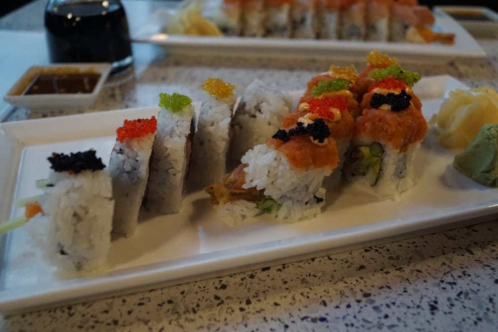 Nijo Sushi Bar Grill Order Online 592 Photos 817 Reviews Por Dishes