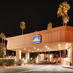 Hotels In Indio Yelp Best Western Date Tree Hotel